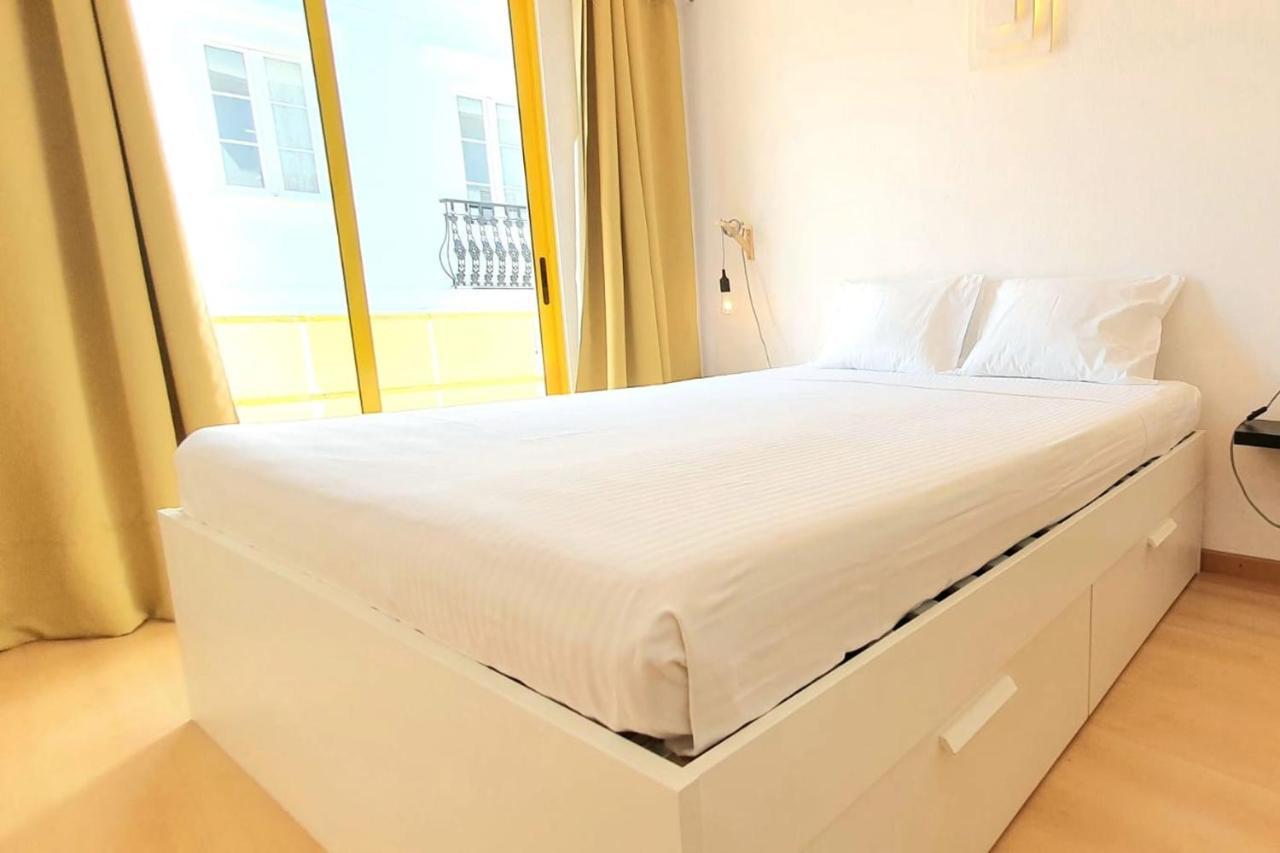 Lovelystay - Yellow Submarine House Lagos Exterior foto