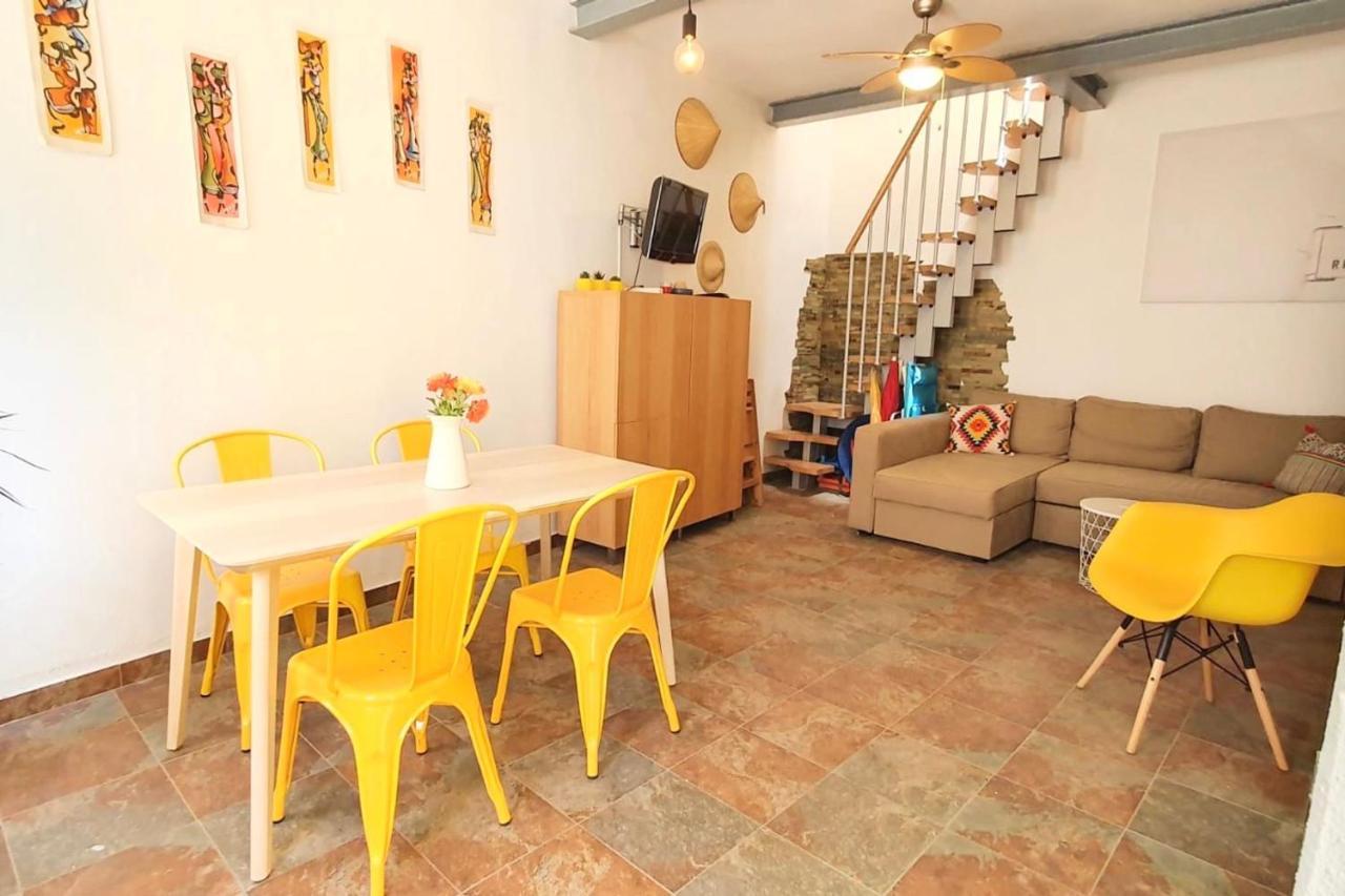 Lovelystay - Yellow Submarine House Lagos Exterior foto