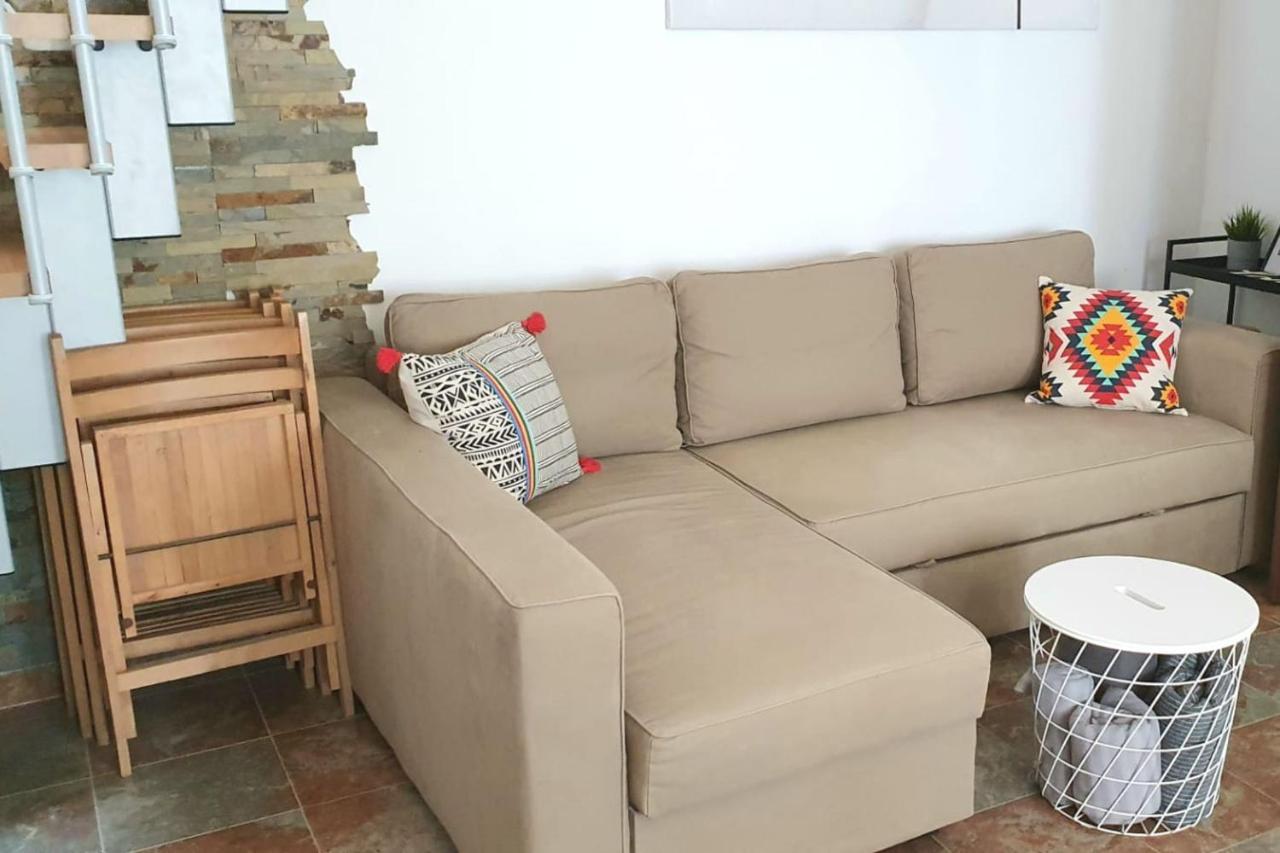 Lovelystay - Yellow Submarine House Lagos Exterior foto